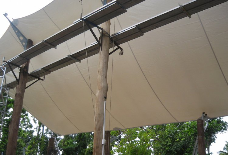cairns commercial shade sails Paranella Park